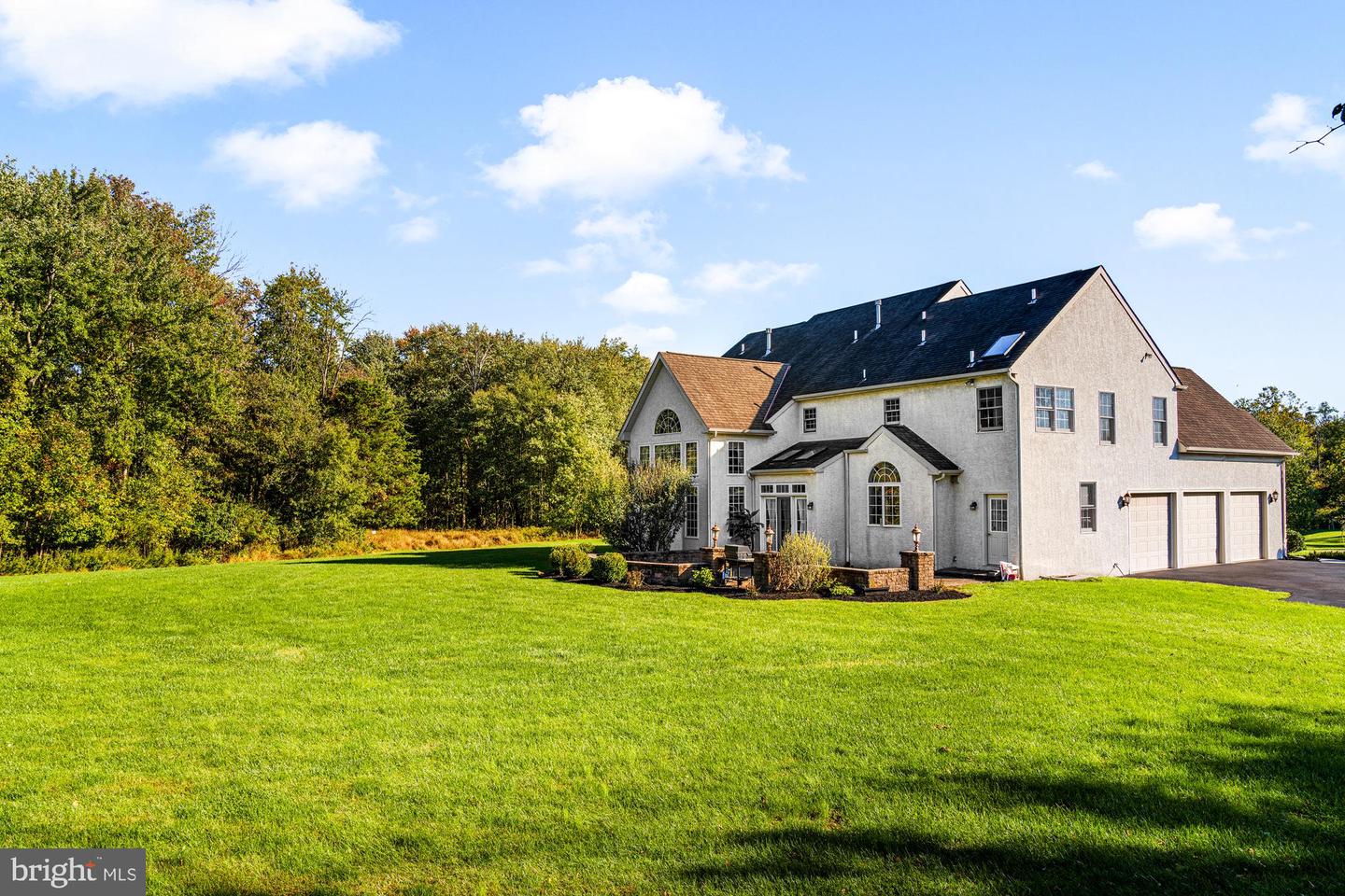 1451 Creek View Ln
