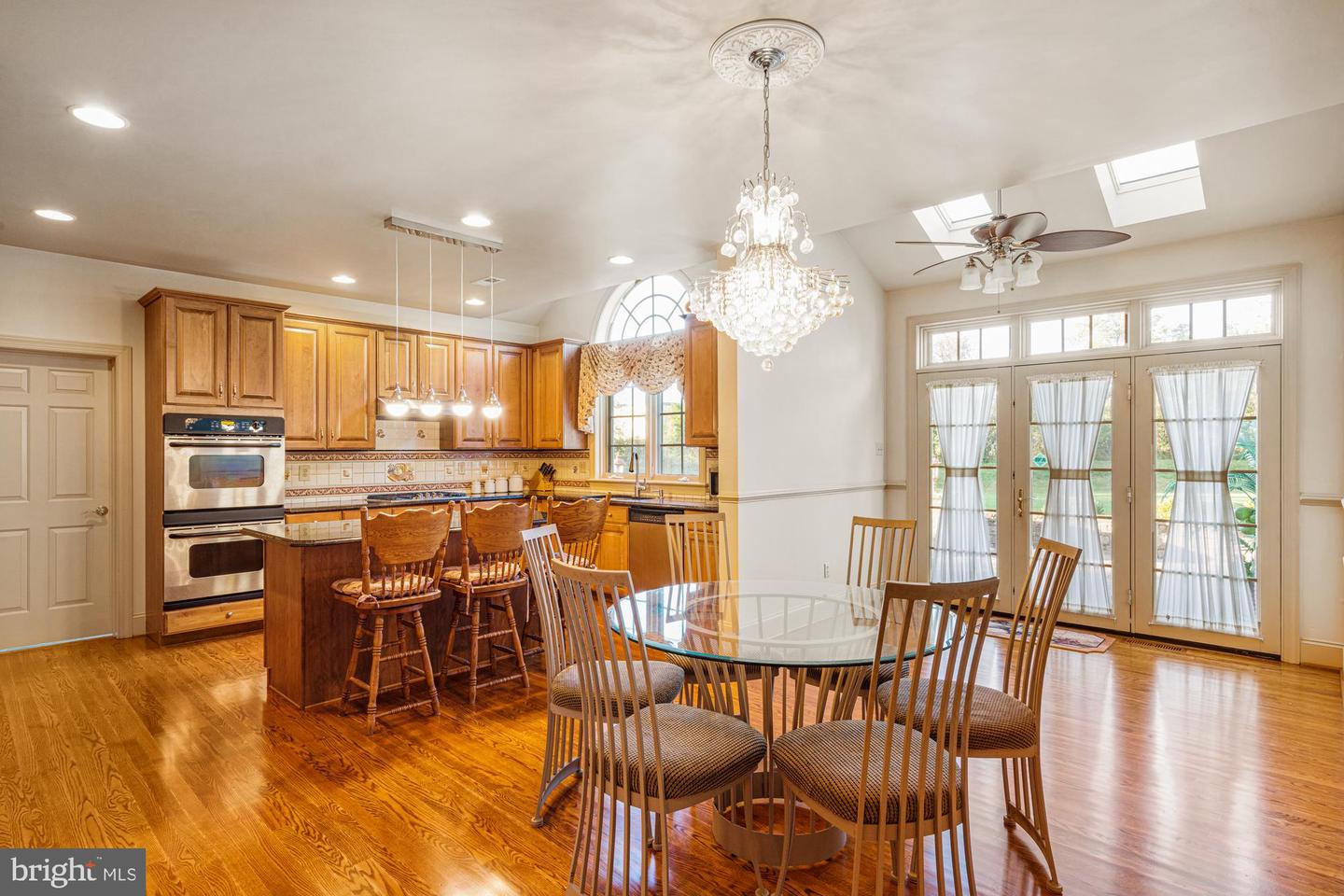 1451 Creek View Ln