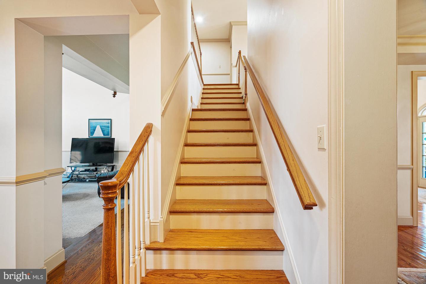1451 Creek View Ln