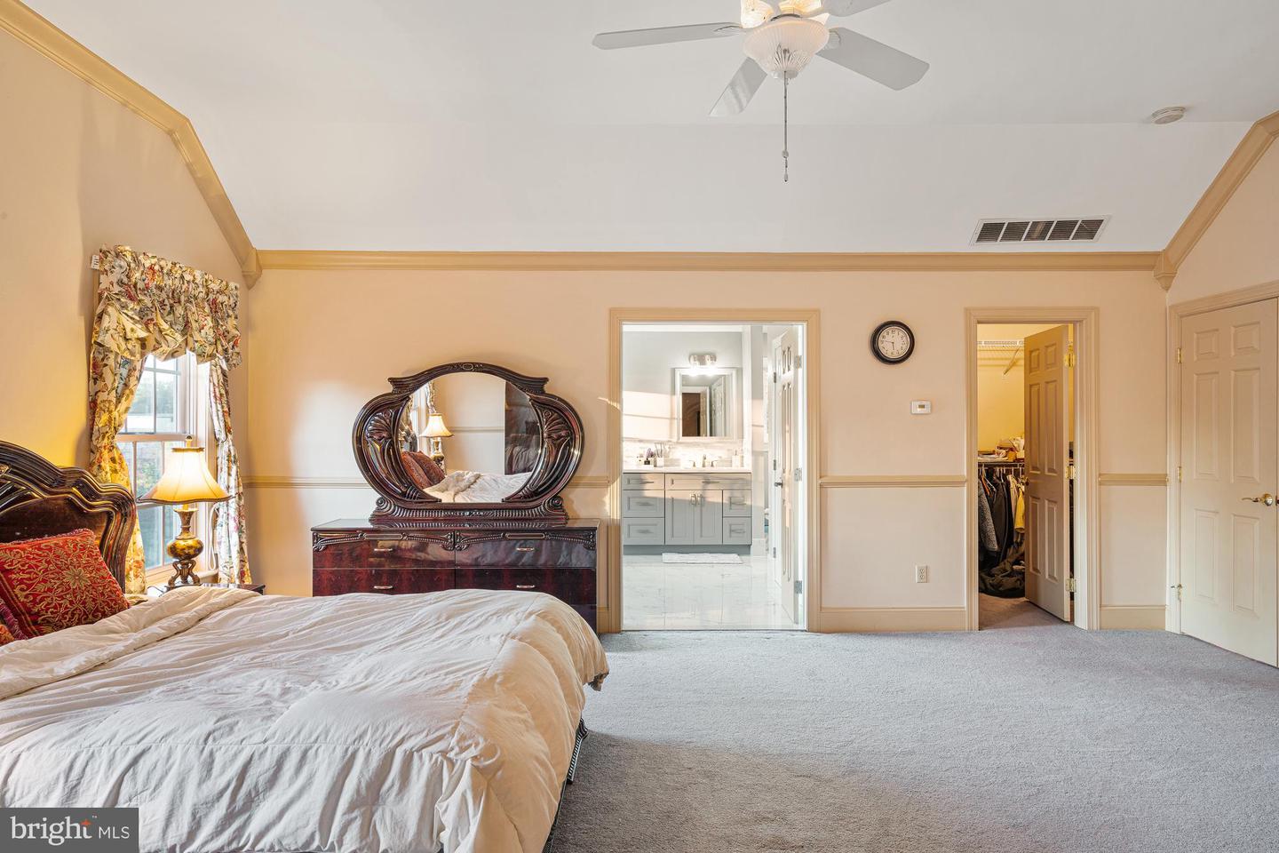 1451 Creek View Ln