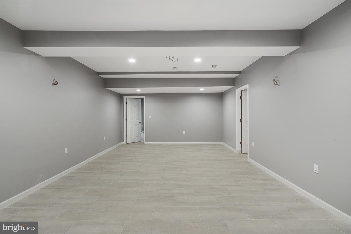1451 Creek View Ln
