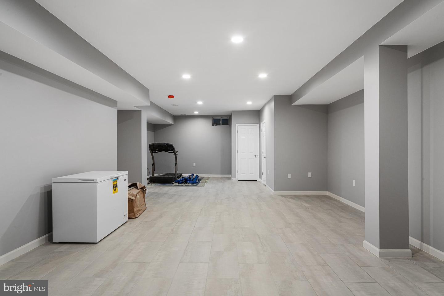 1451 Creek View Ln
