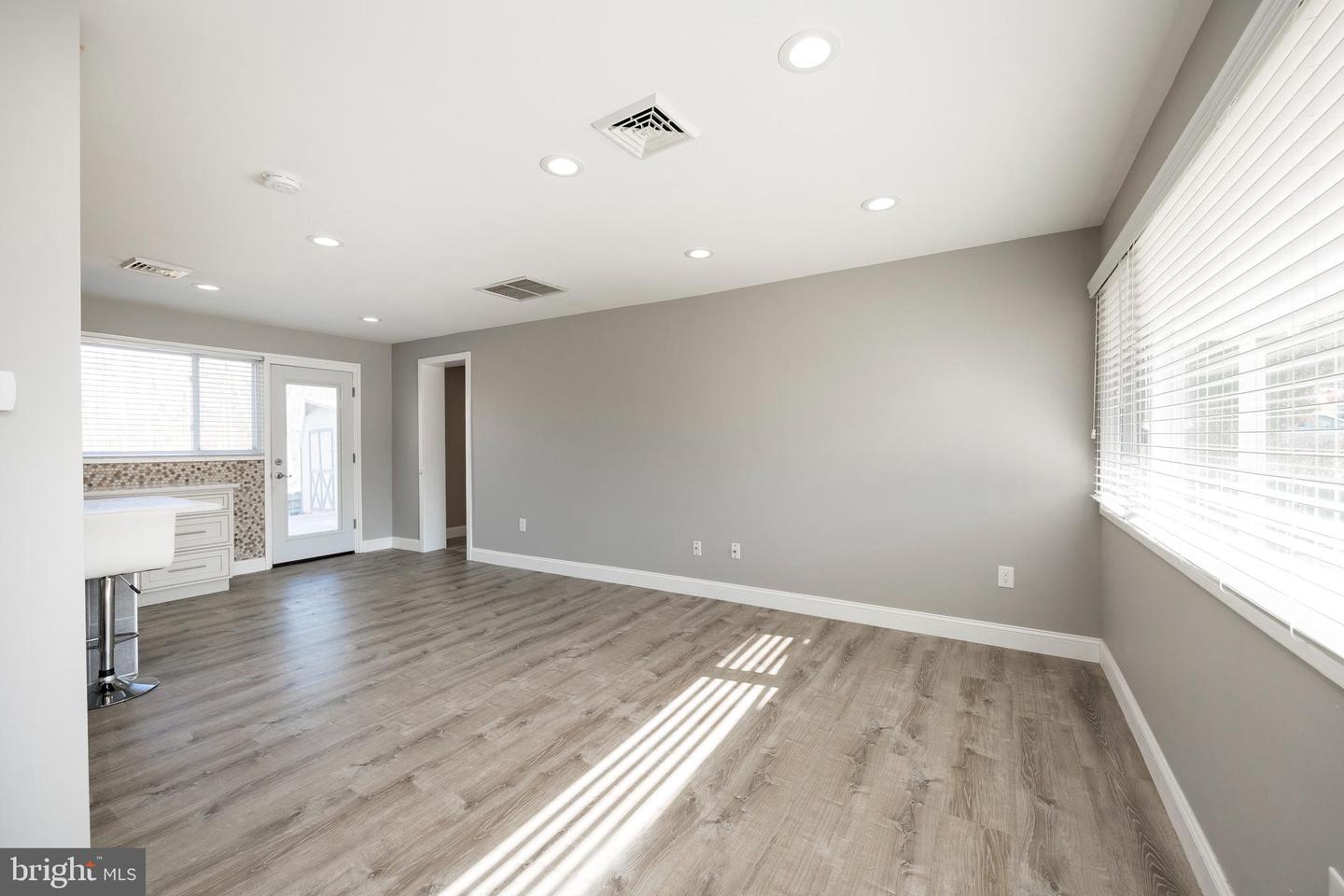 3015 Stoney Creek Rd