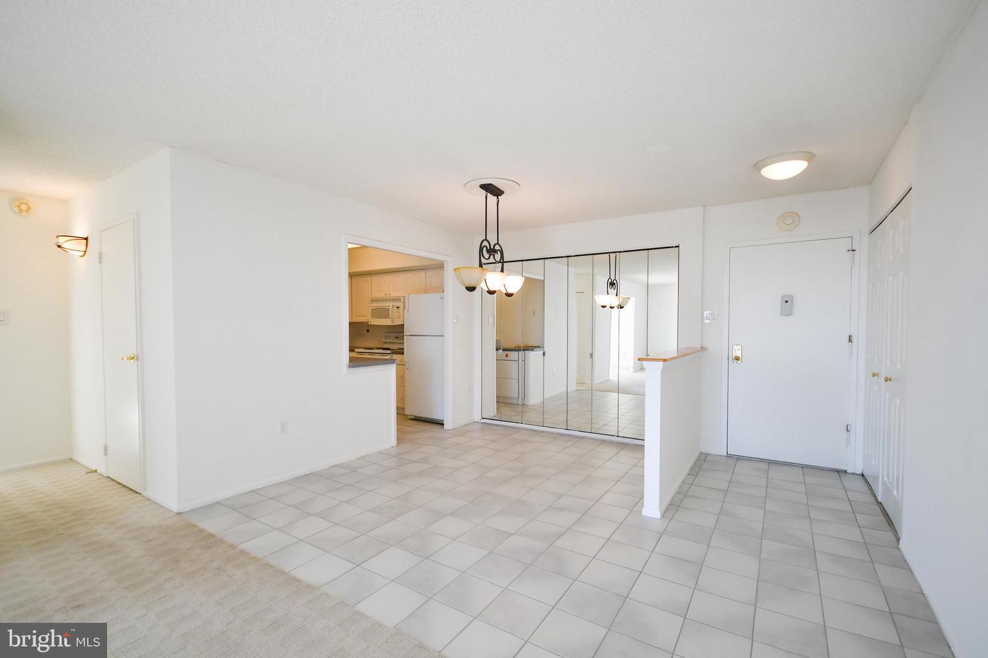 666 W Germantown Pike #1706