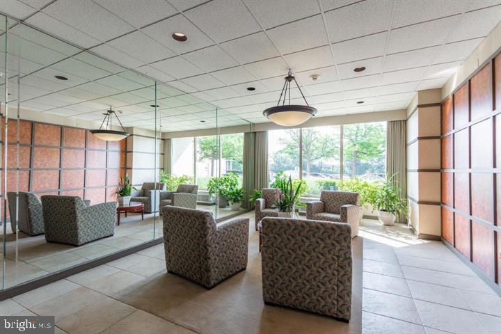666 W Germantown Pike #1706