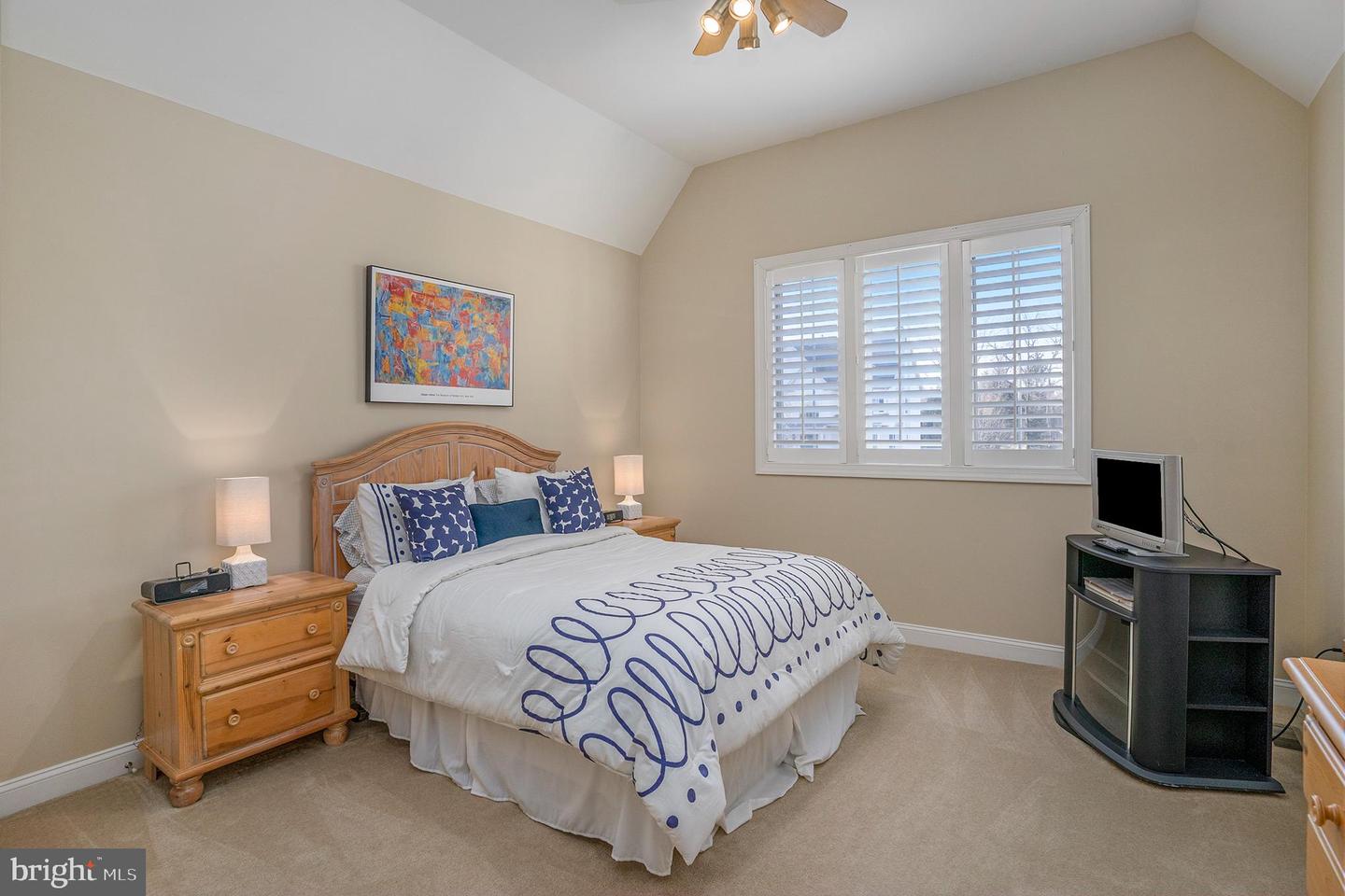 1480 Sloan Way