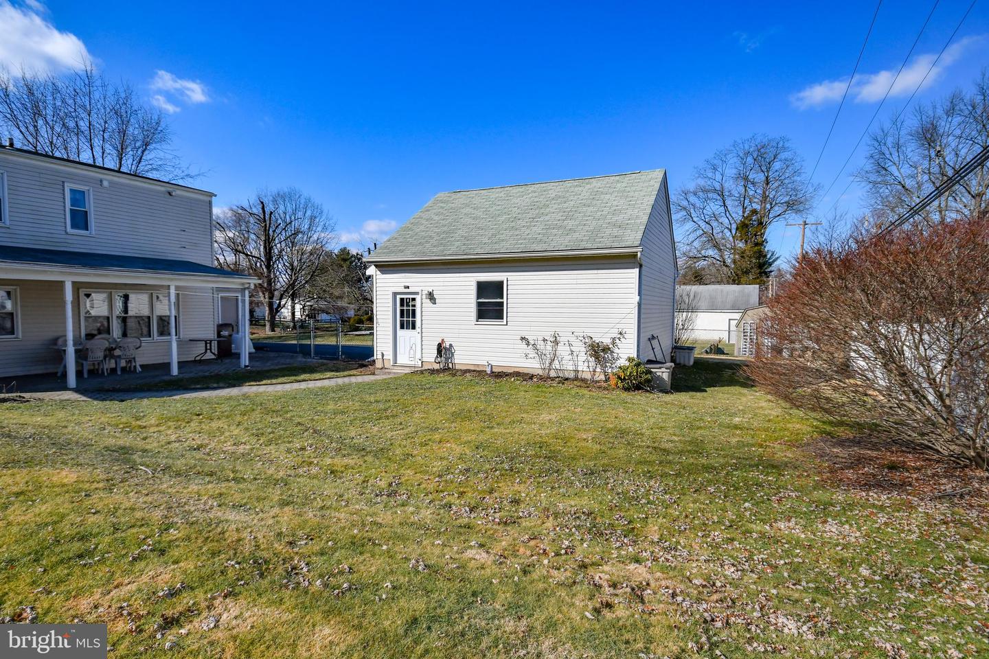1533 Daws Rd