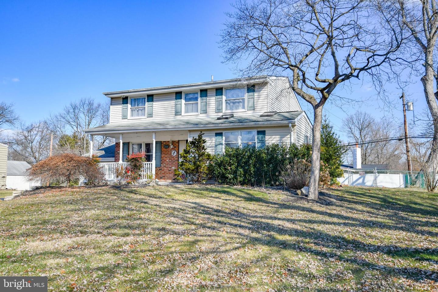 1533 Daws Rd