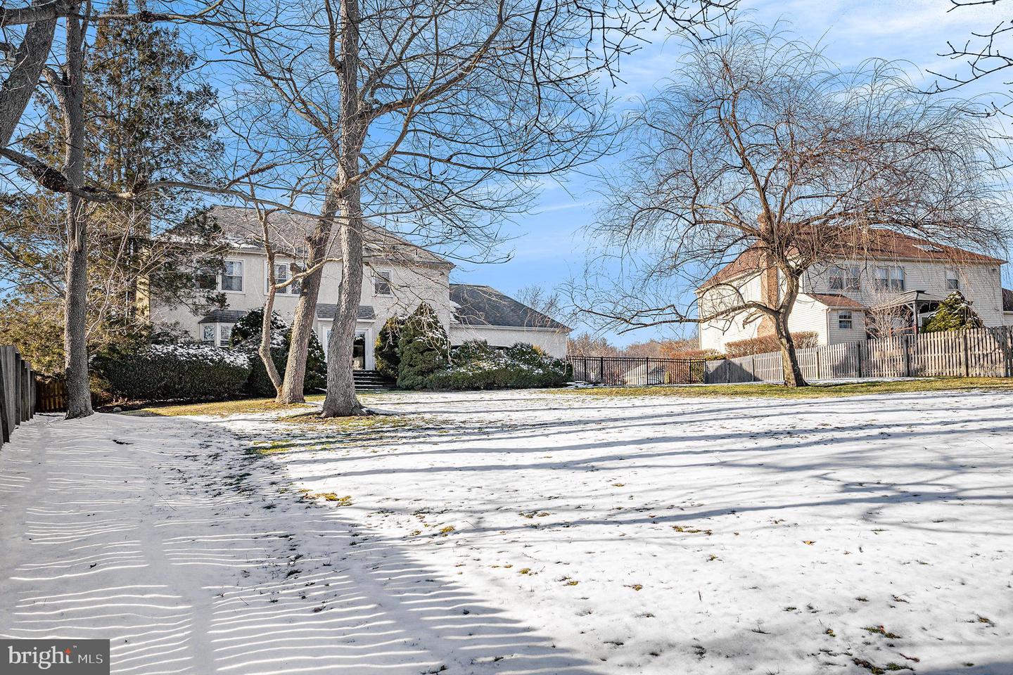 1407 Wynnemoor Way
