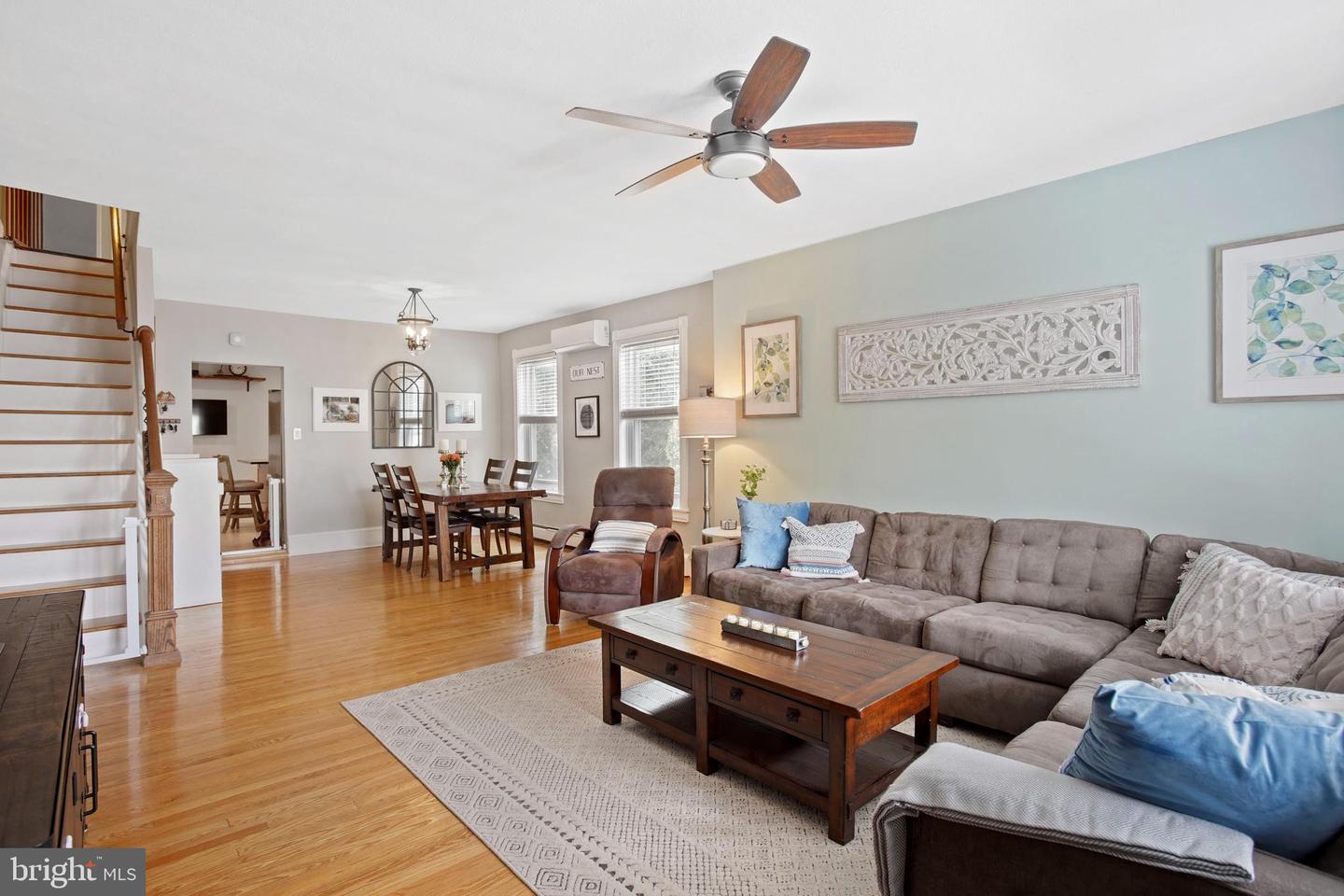 119 W 3rd Ave