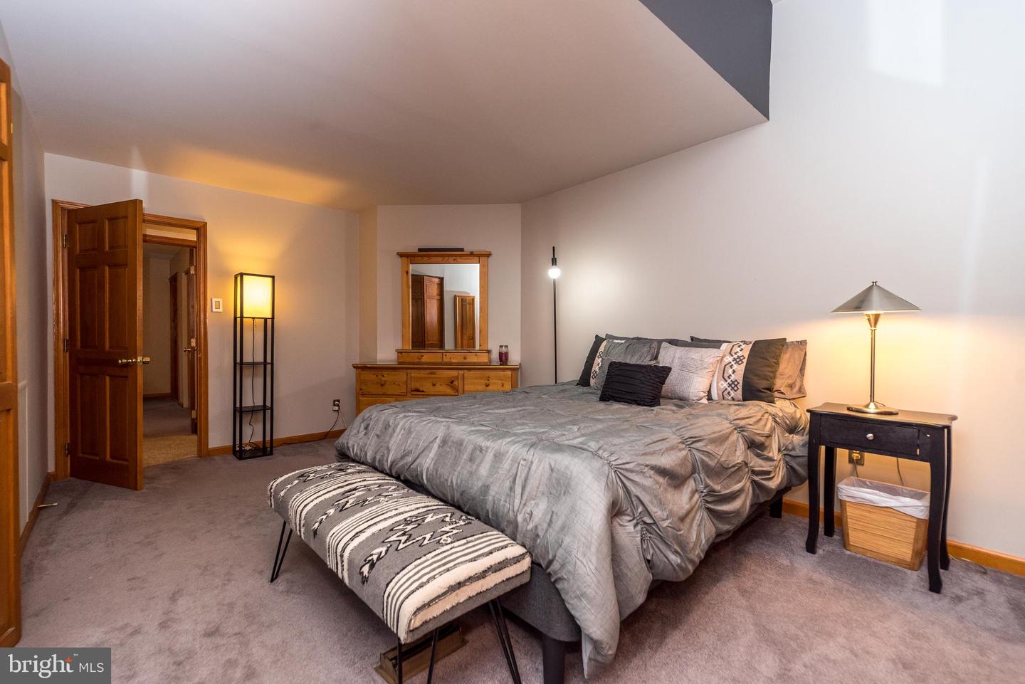 1751 Pulaski Dr