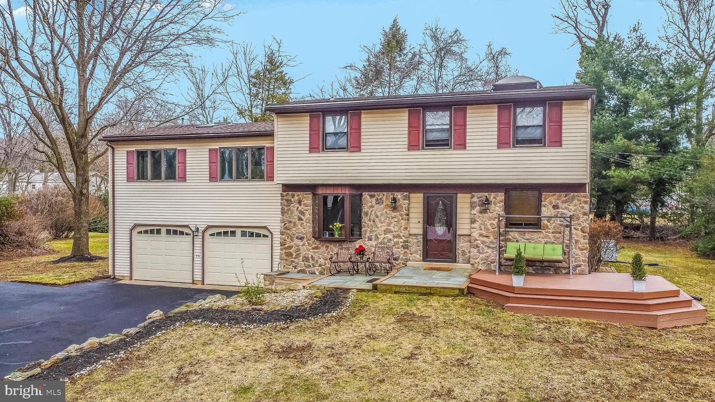 1751 Pulaski Dr