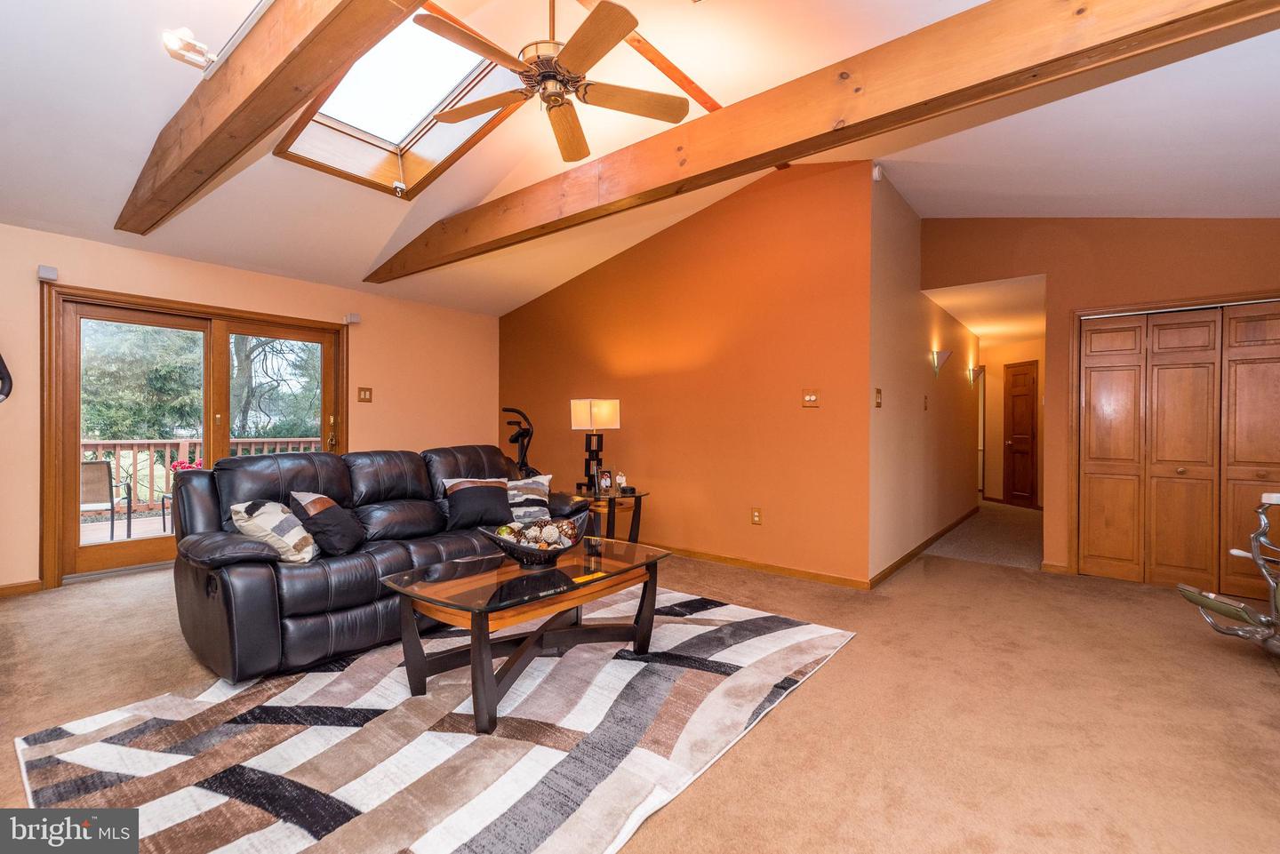 1751 Pulaski Dr