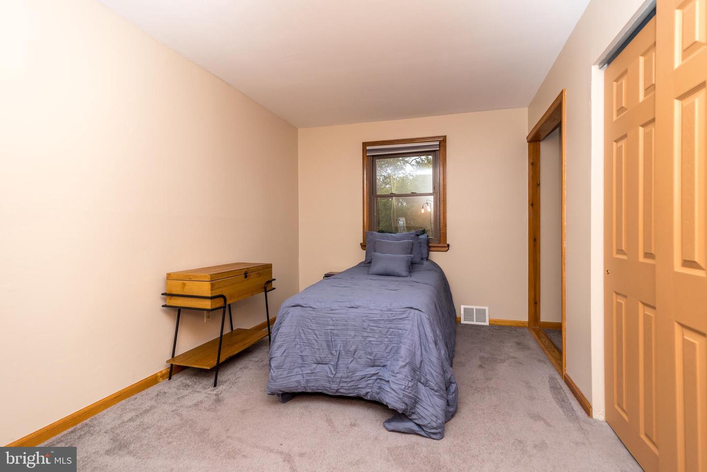 1751 Pulaski Dr