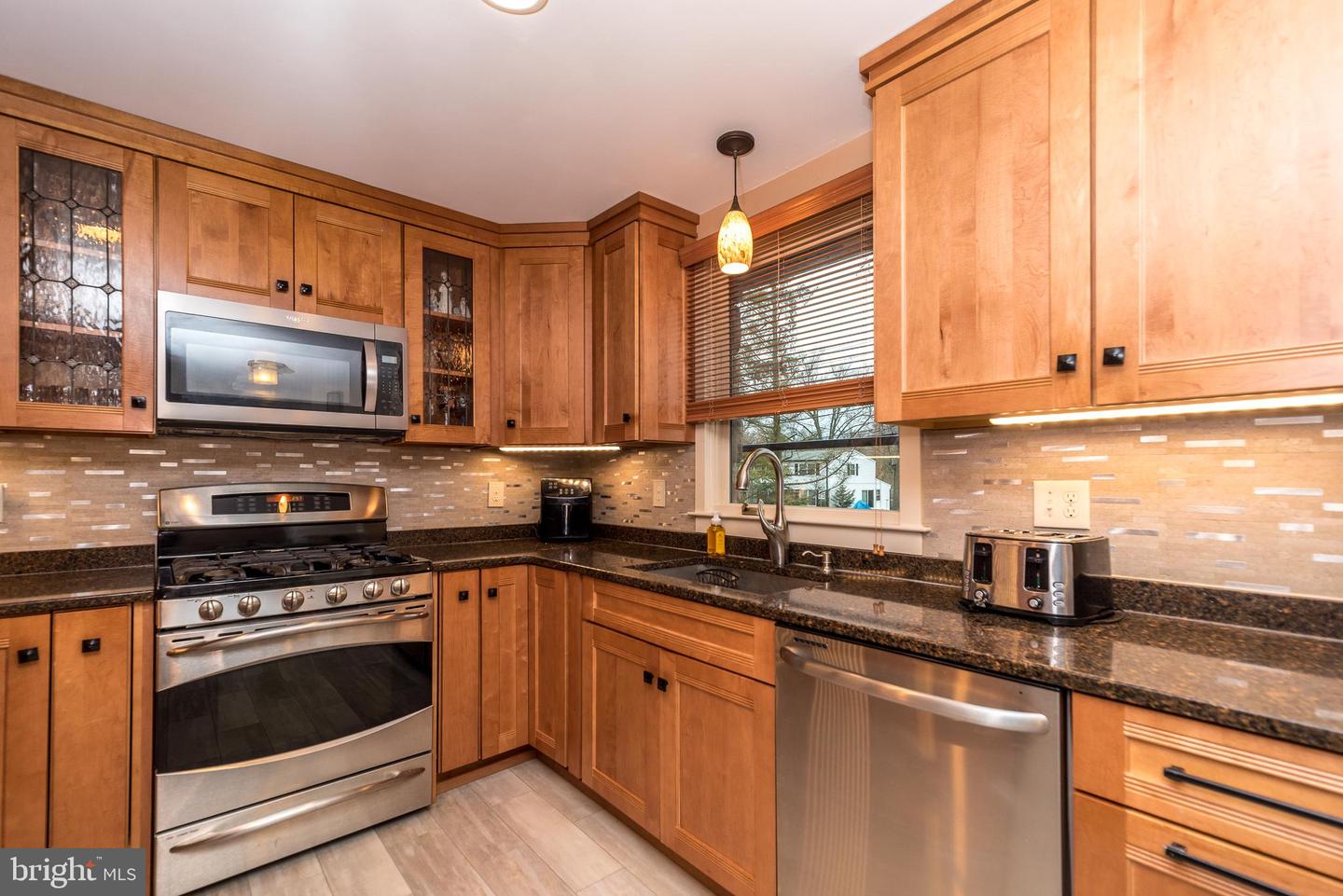 1751 Pulaski Dr