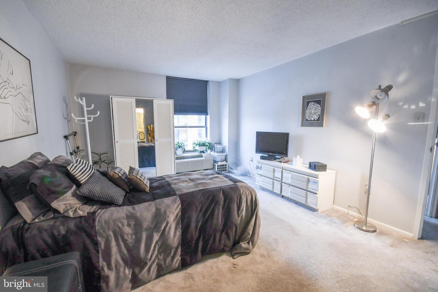 666 W Germantown Pike #1316