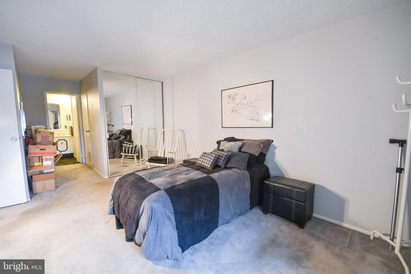 666 W Germantown Pike #1316