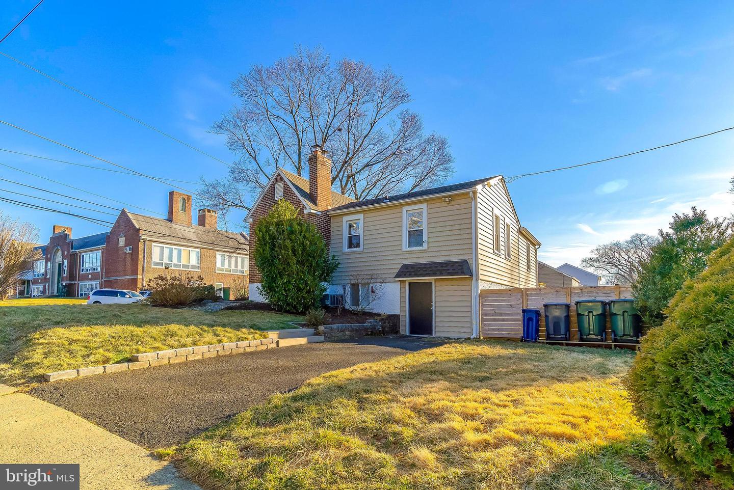 780 Central Ave