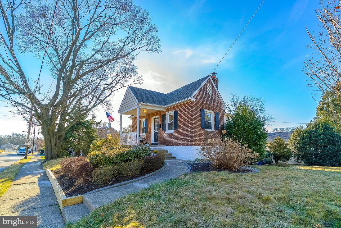 780 Central Ave