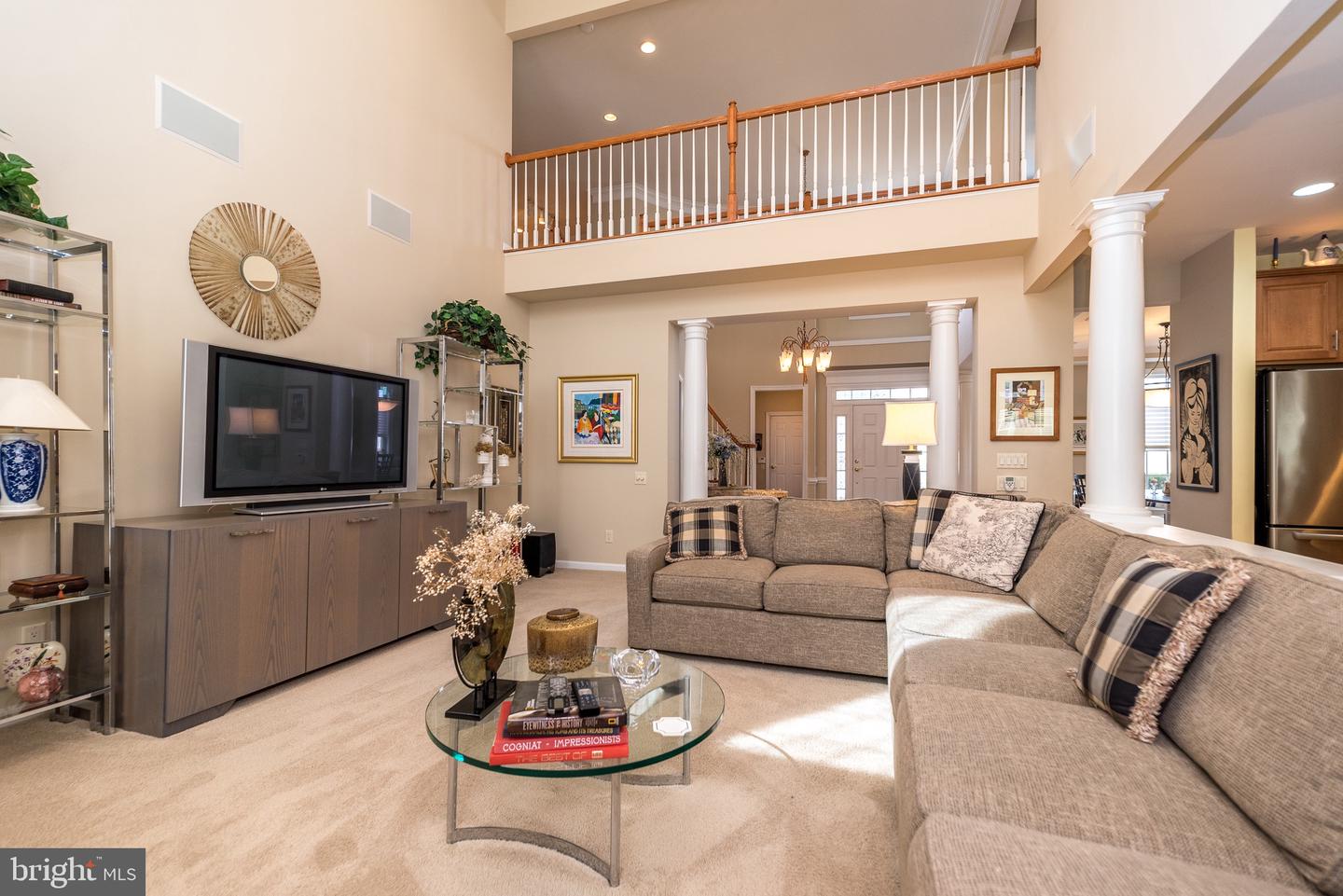 335 Primrose Dr