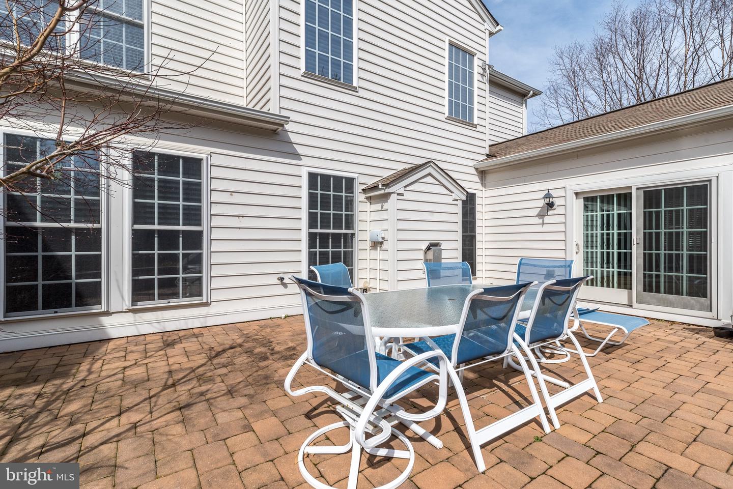 335 Primrose Dr
