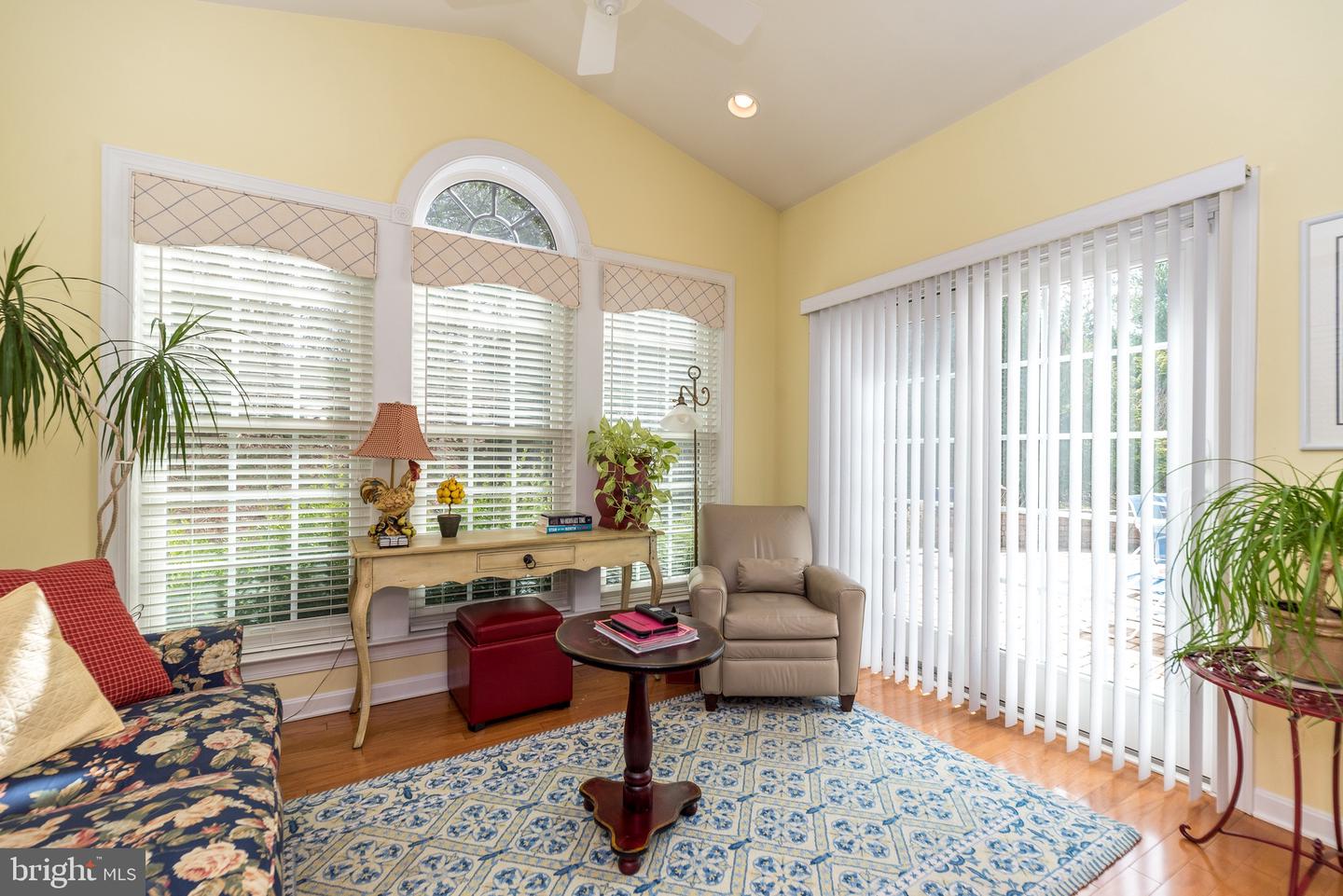 335 Primrose Dr