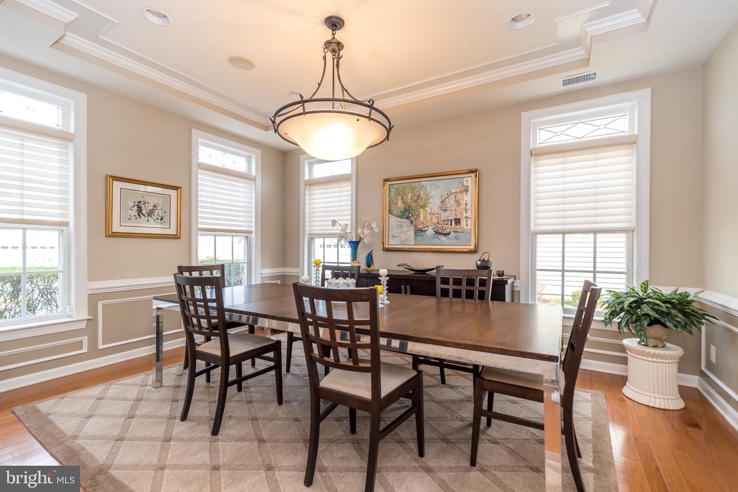 335 Primrose Dr