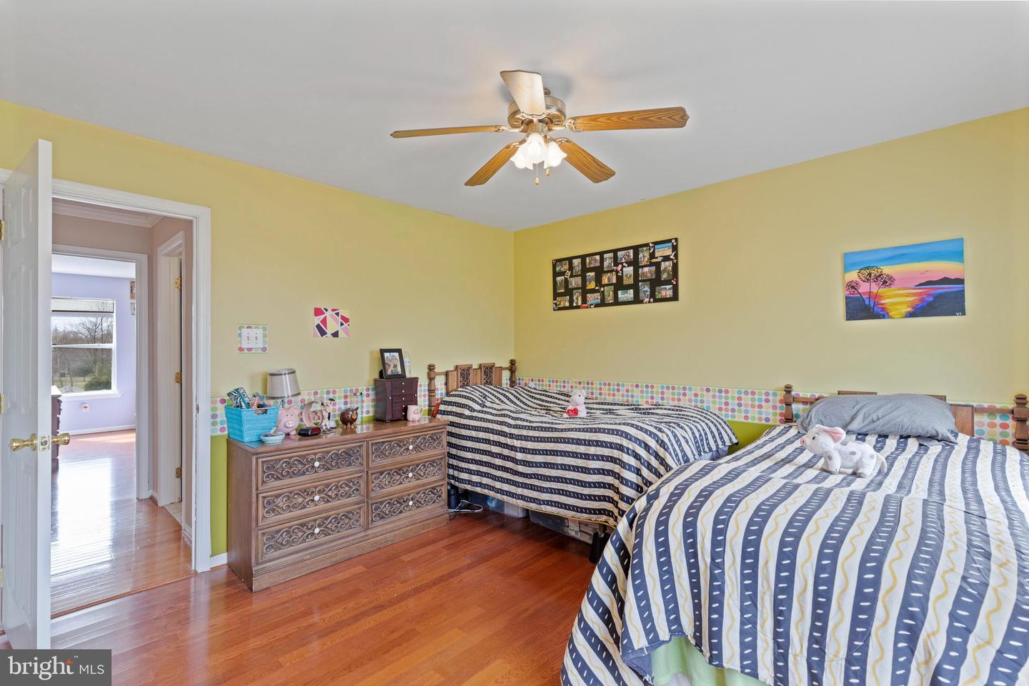 2262 Locust Dr