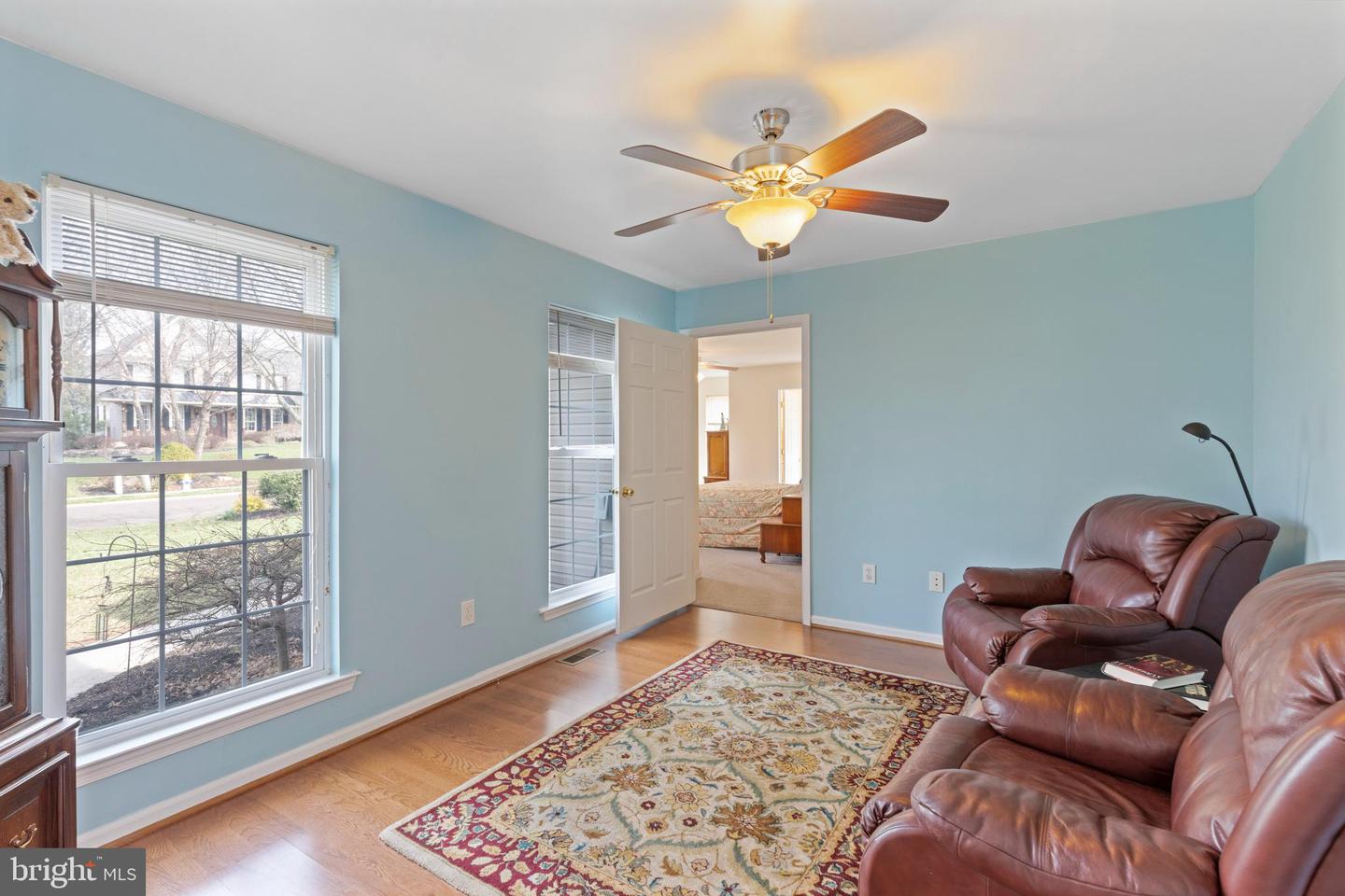 2262 Locust Dr