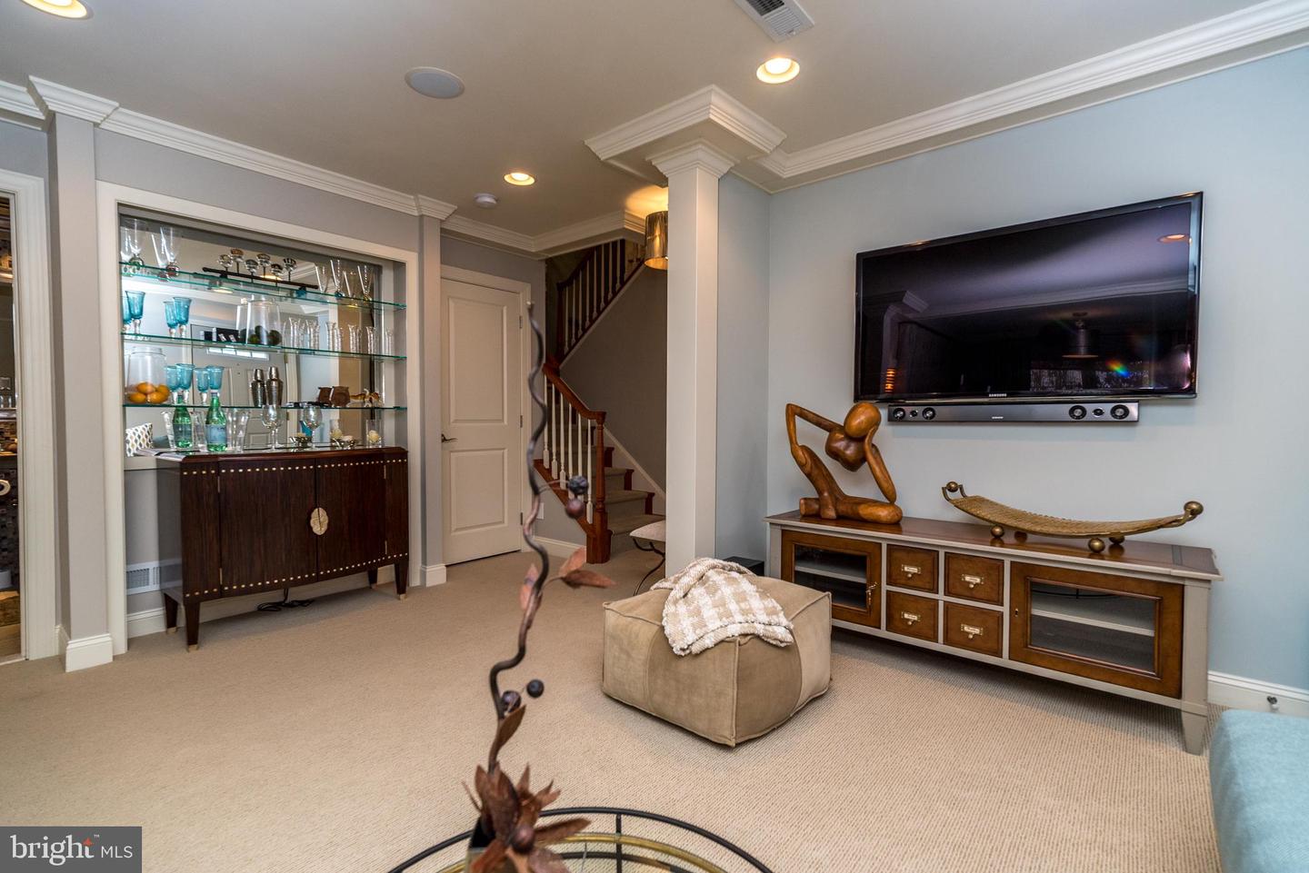 115 Mary Way