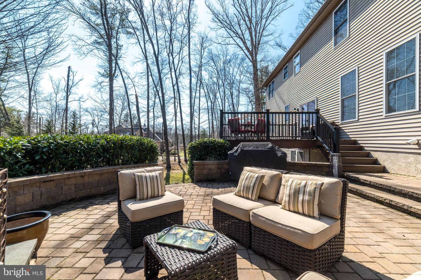 2120 Hudnut Rd