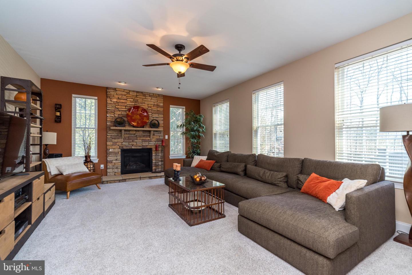 2120 Hudnut Rd