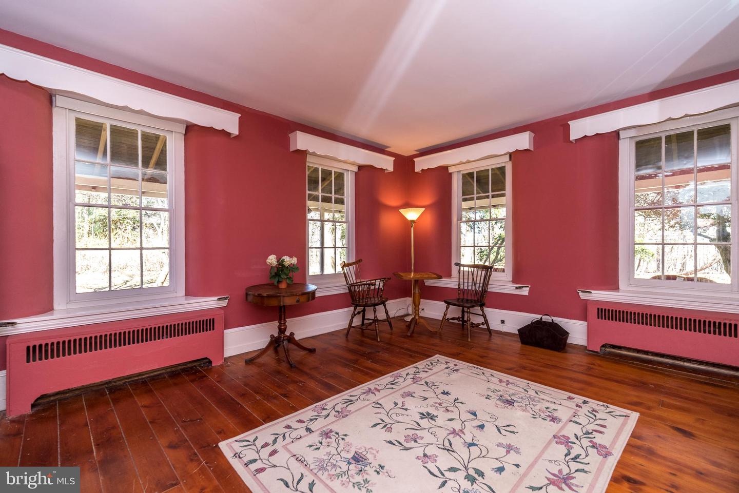 106 Byberry Rd