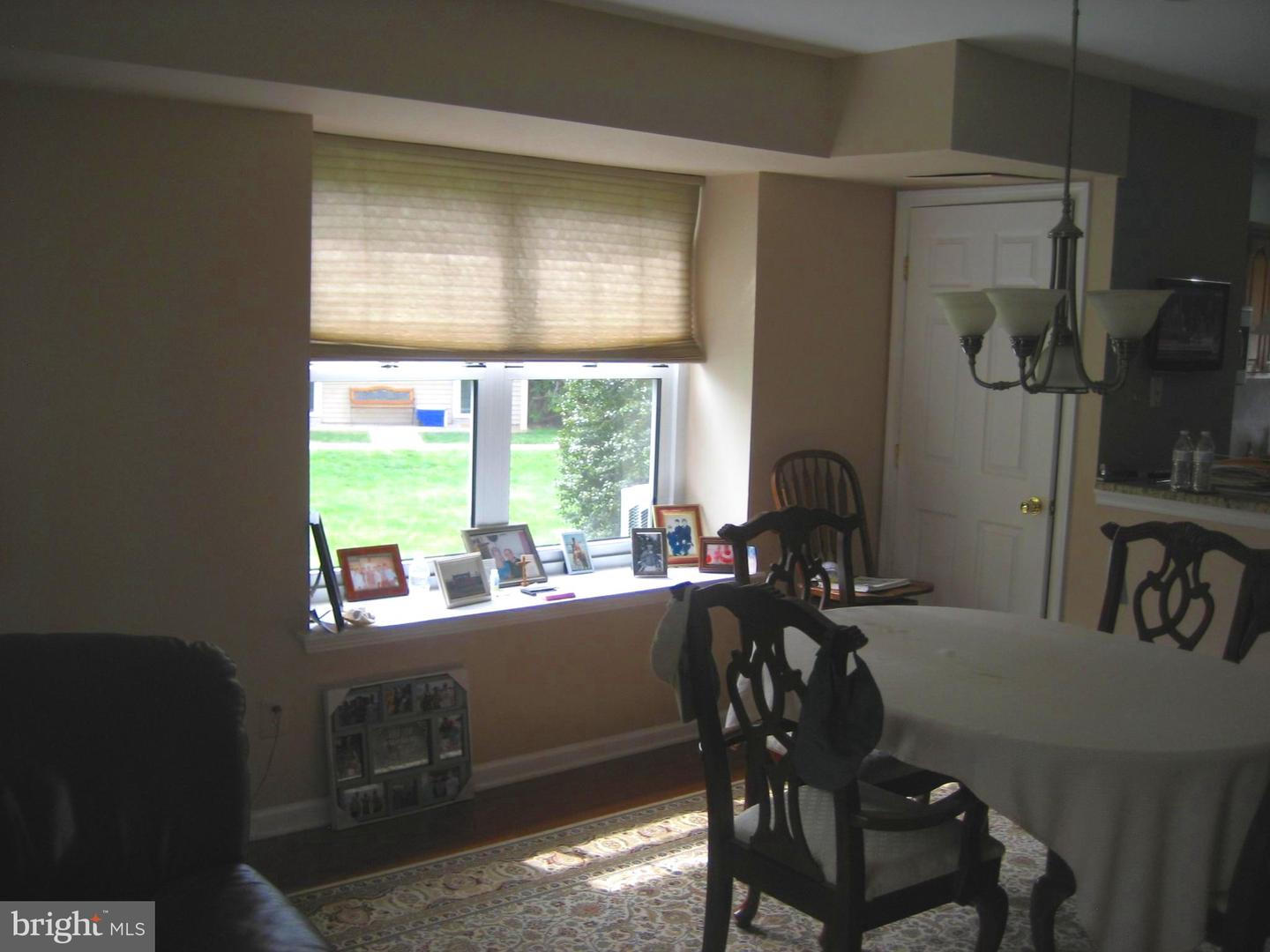 18 Ramsgate Ct #215 U-18