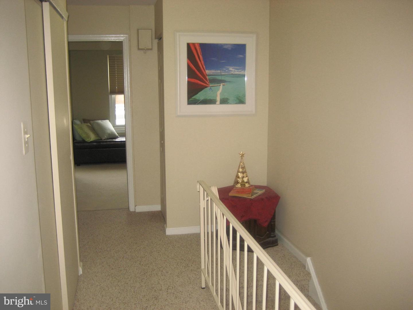 18 Ramsgate Ct #215 U-18
