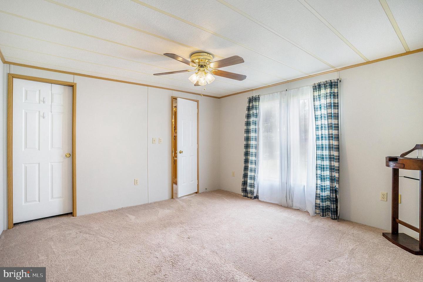 116 Deerfield Dr