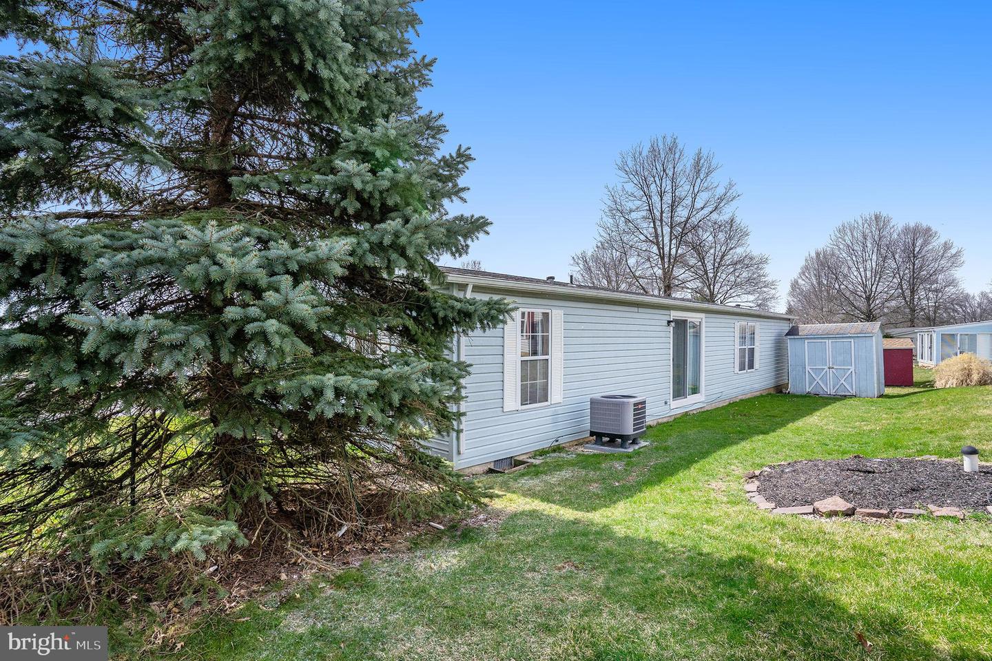 116 Deerfield Dr