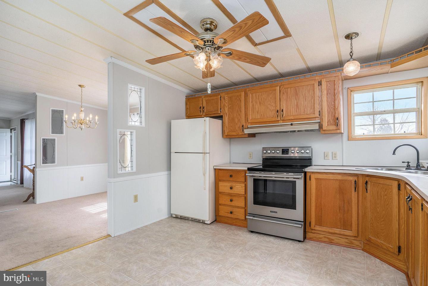 116 Deerfield Dr