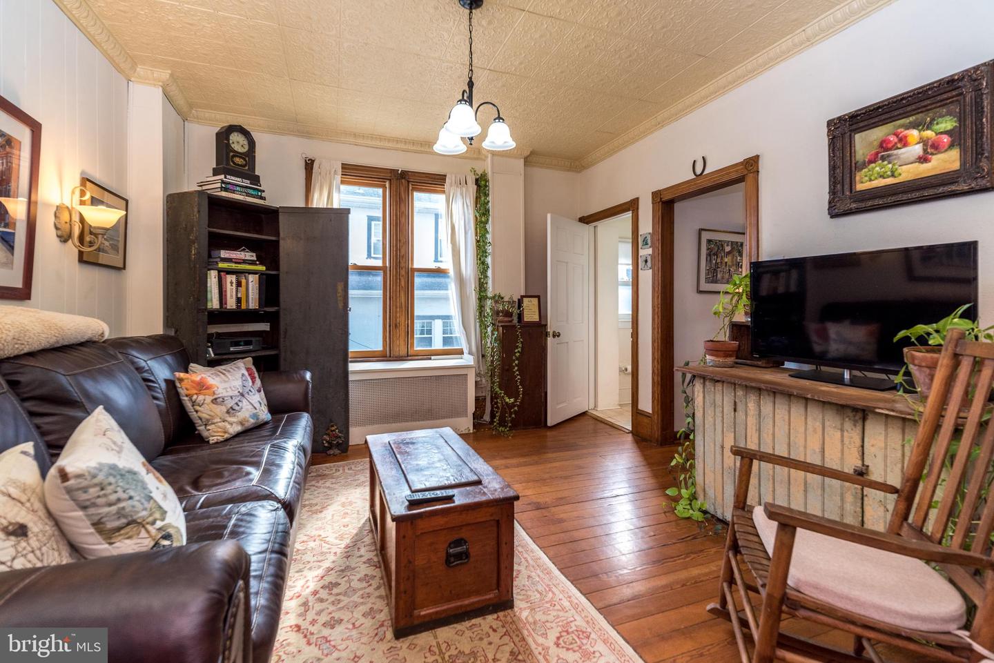 321 Ave