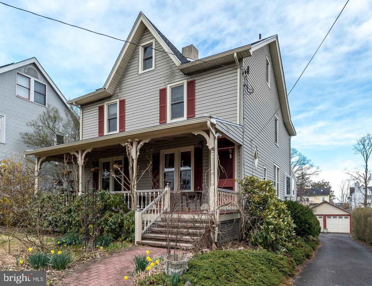 321 Ave