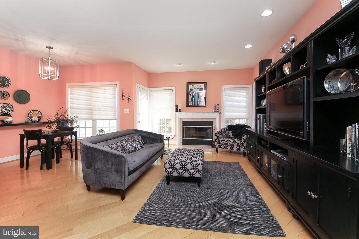 109 Birkdale Dr