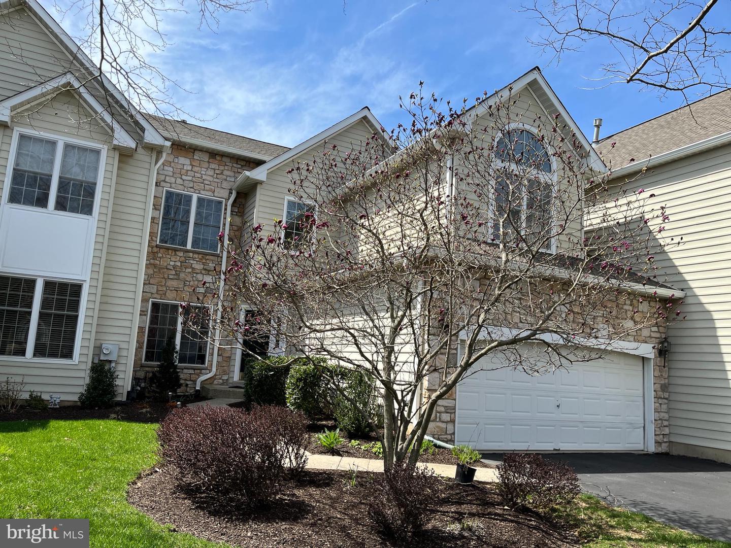 109 Birkdale Dr