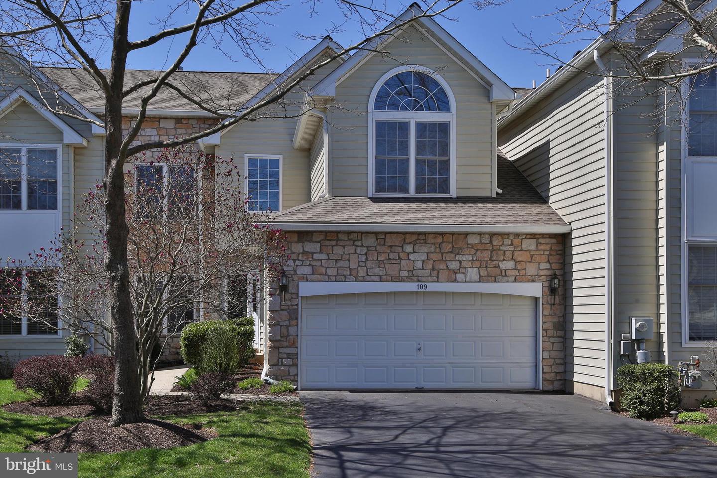 109 Birkdale Dr
