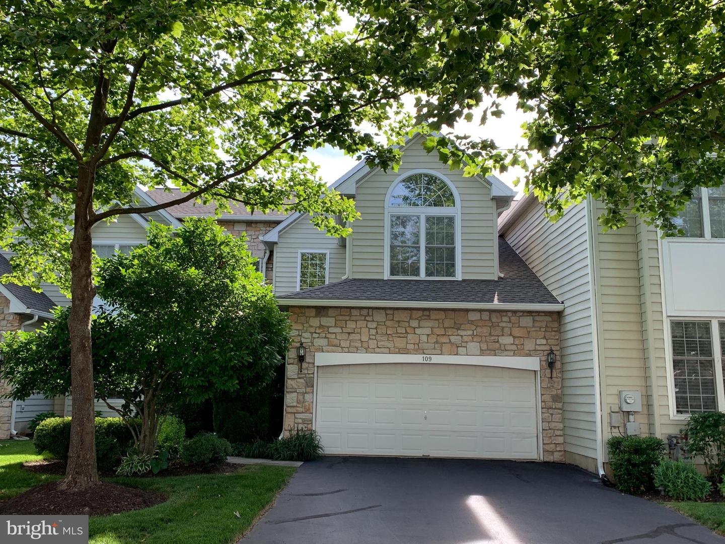 109 Birkdale Dr