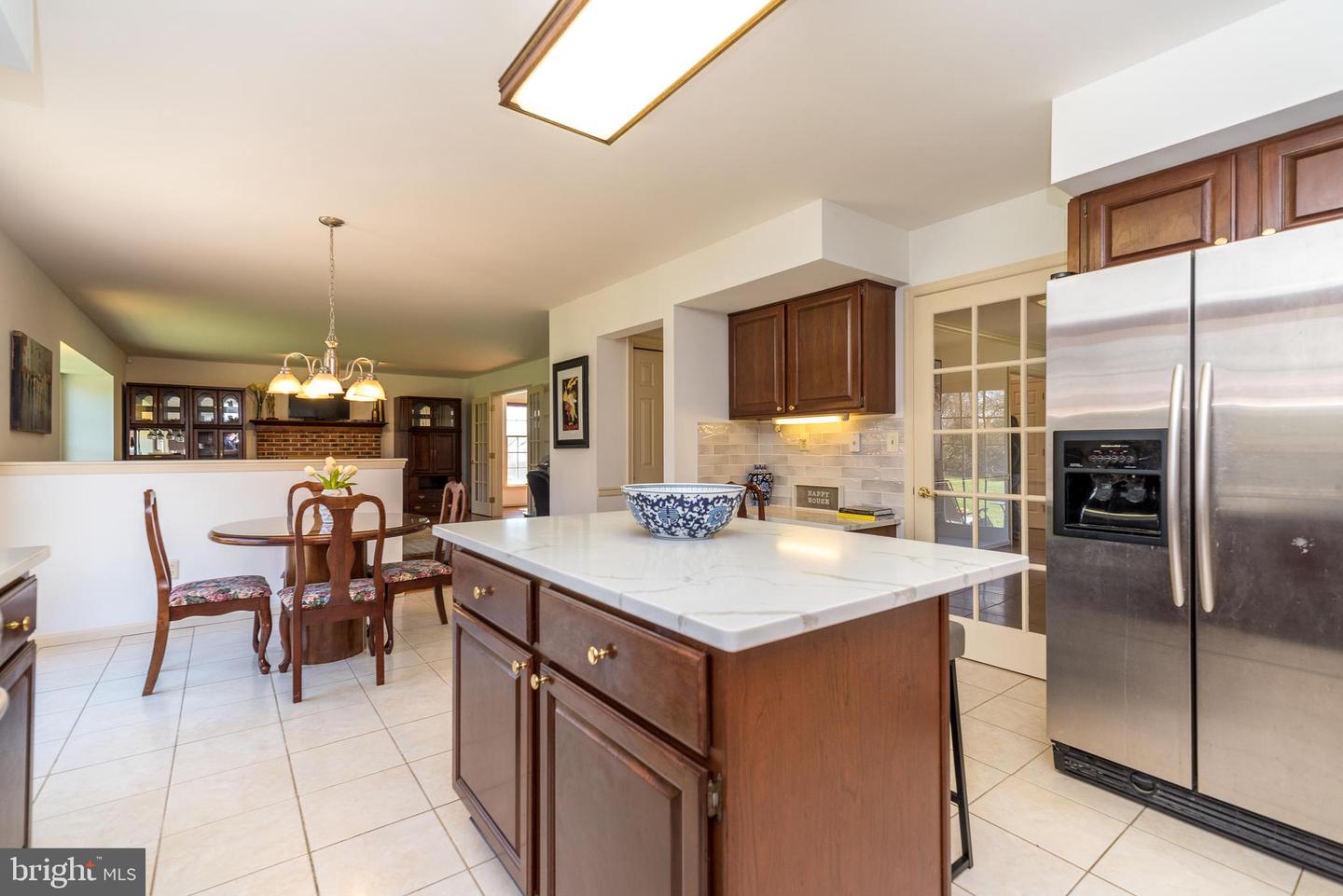 1616 Holly Hill Ln