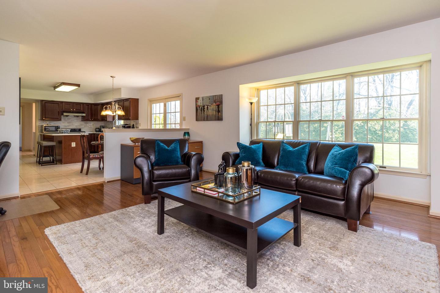 1616 Holly Hill Ln