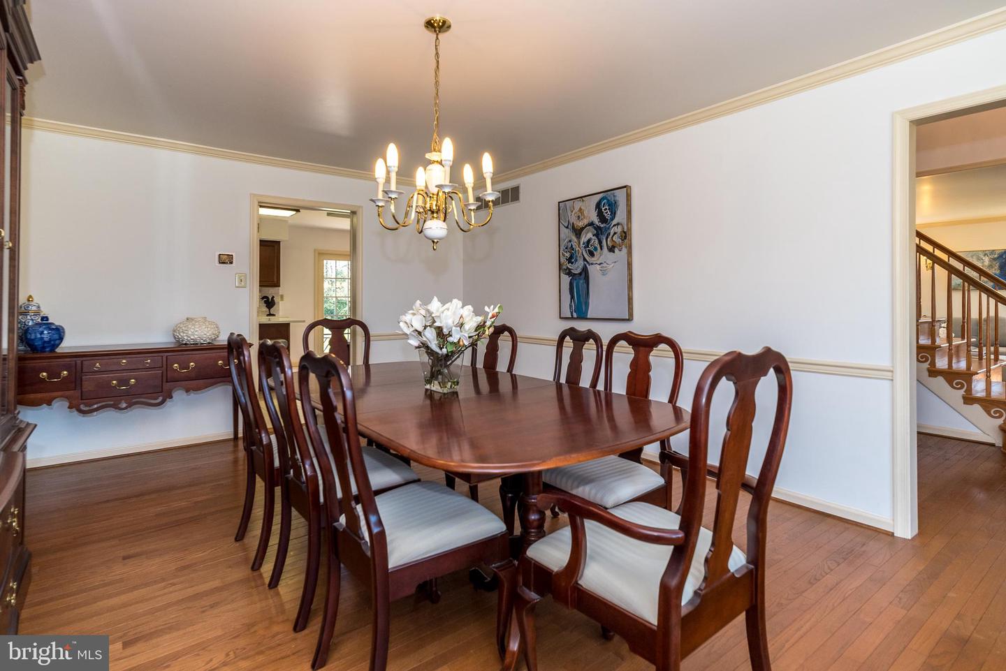 1616 Holly Hill Ln