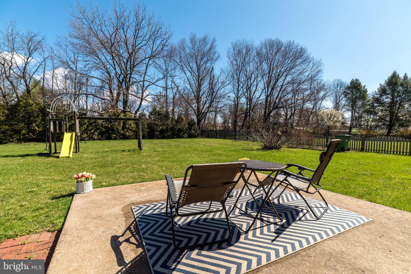 1616 Holly Hill Ln