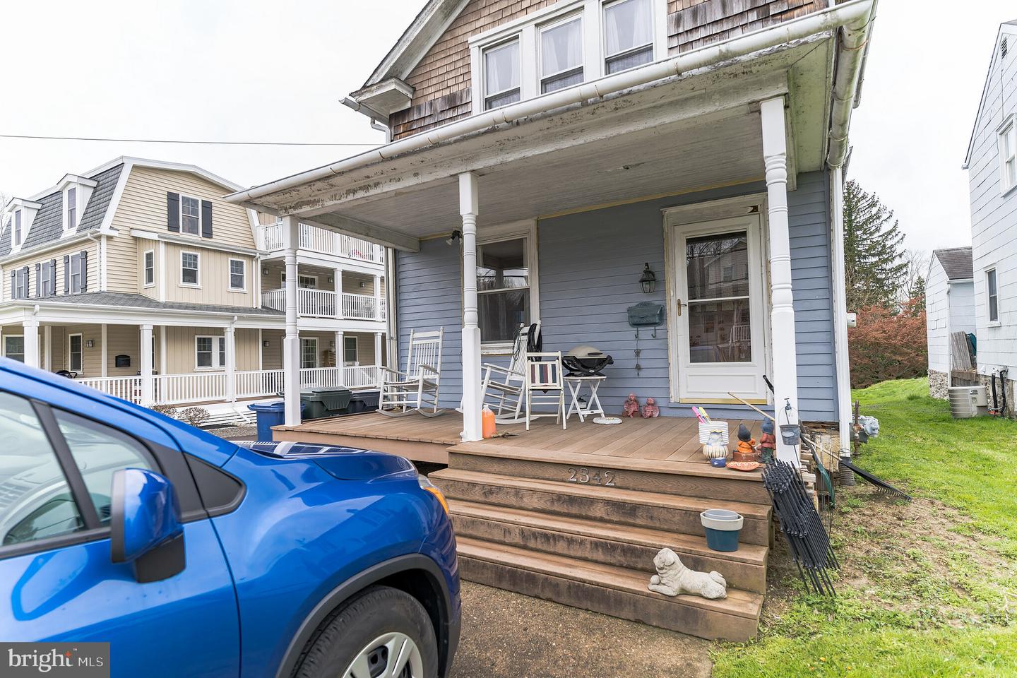 2342 Jenkintown Rd