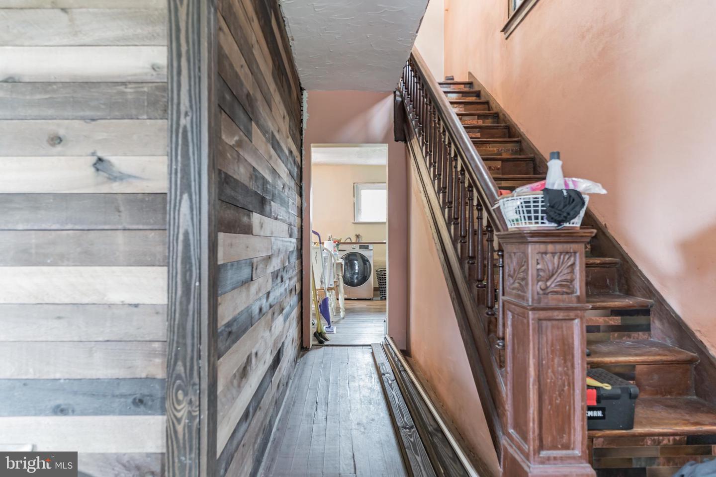 2342 Jenkintown Rd